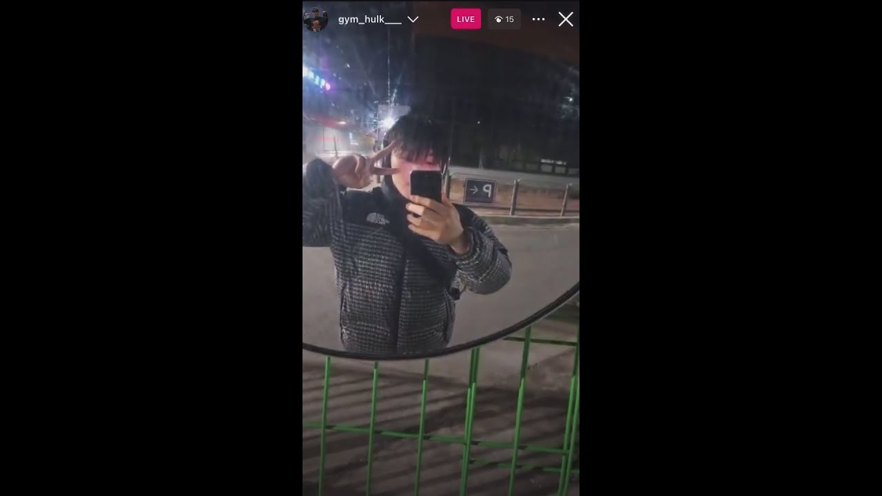 240223 헐크 인스타 라방 4K : 3라방 오운완하고 집 가는 길✌️(Hulk IG live💚)