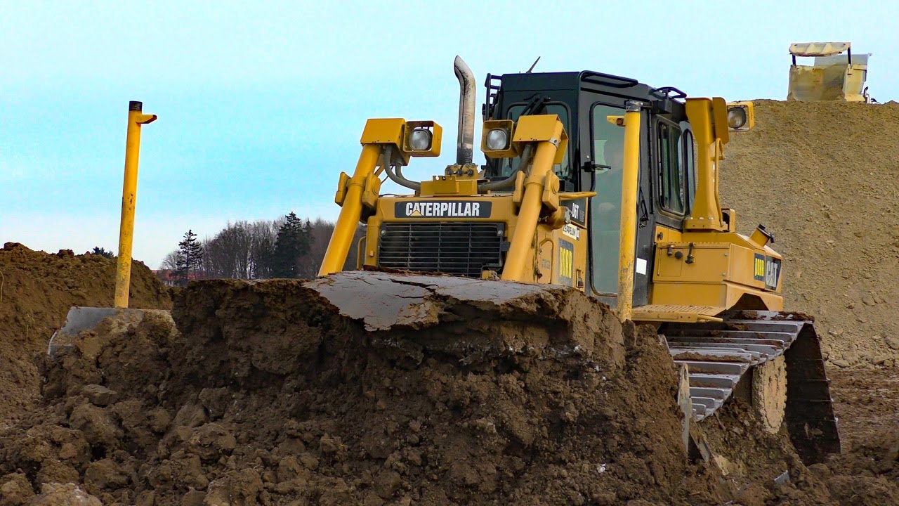Planierraupe CAT D6T LGP (Aushub Retentionsbecken | Eisberg | St. Pölten)
