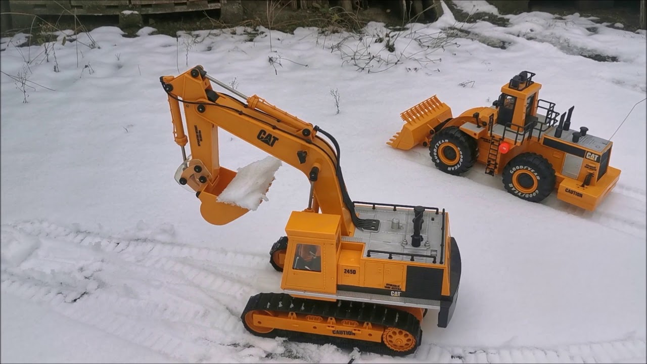 Caterpillar CAT 992 C von New Bright - Schneeräumen - Vintage Toy - Clear Snow