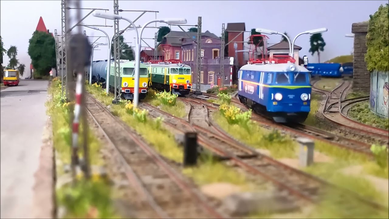 Pociągi w skali H0 1:87 Grzegorzewice Film 1h
