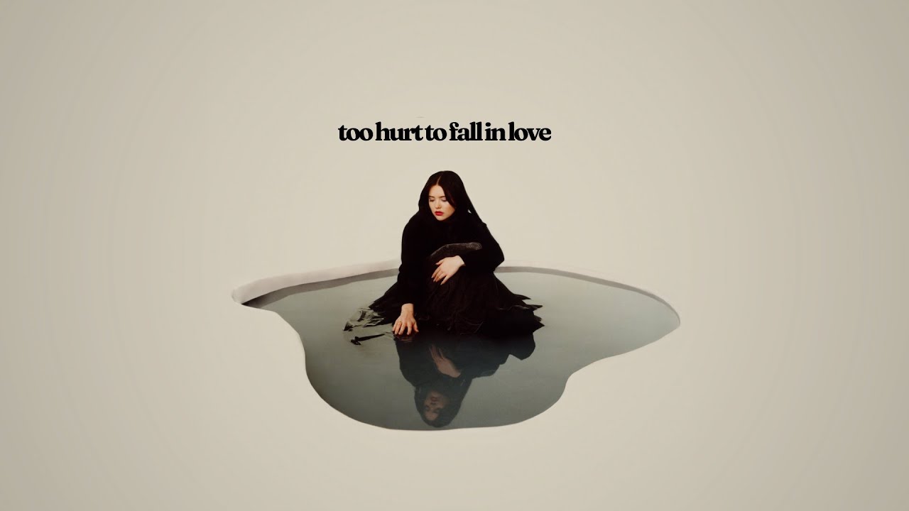 Lauren Spencer Smith - Too Hurt To Fall In Love (Lyric Video)