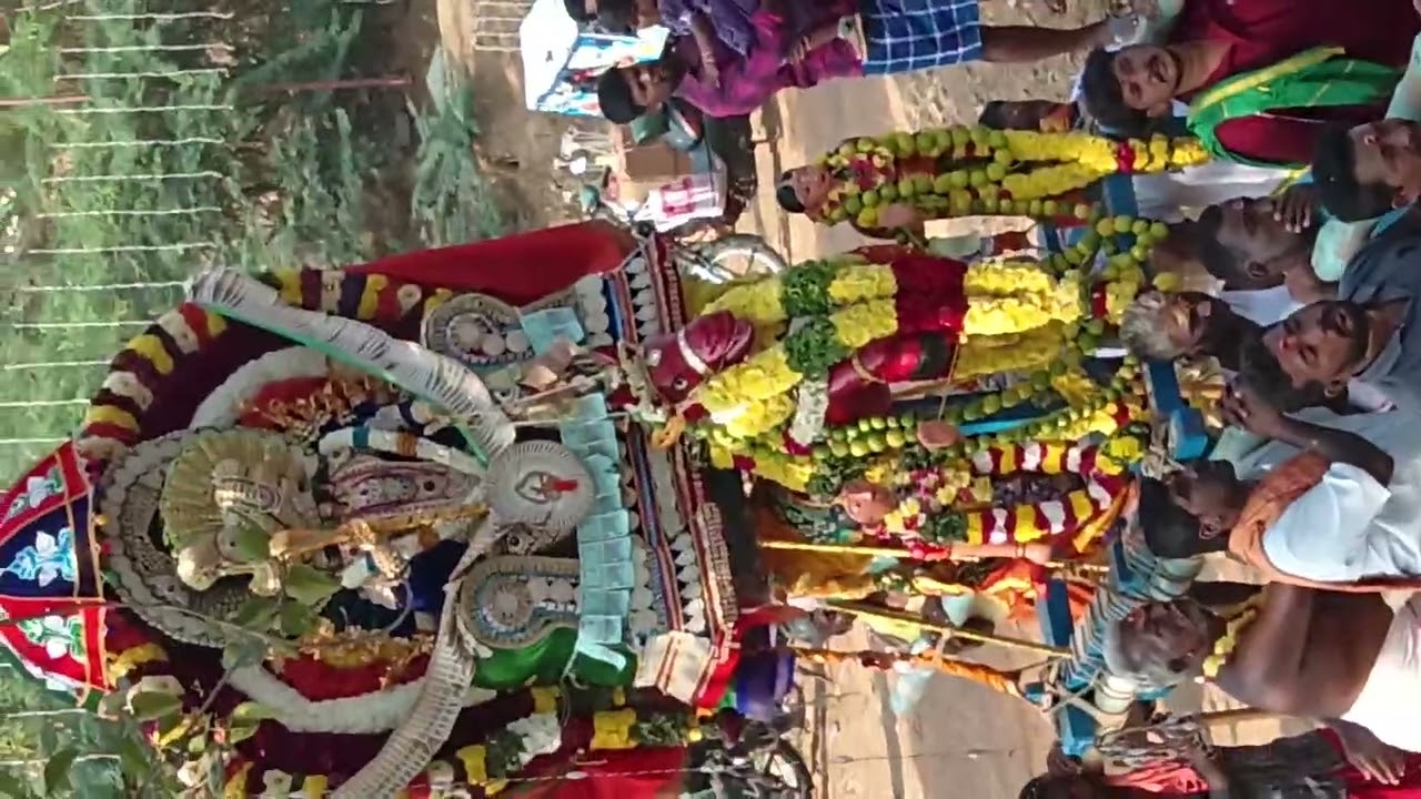 பறக்கலூர் பூங்குழிஇறங்கும் ஃபுல் வீடியோ மக்களே சேனலை சப்ஸ்கிரைப் செய்யுங்கள் king of kavi143🥰🥰👍