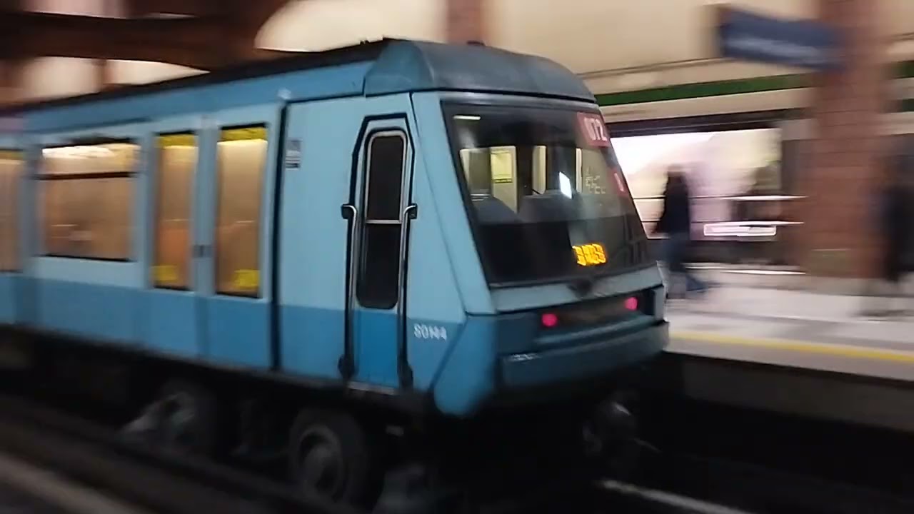 NS 93 2072 en Santa Ana L5