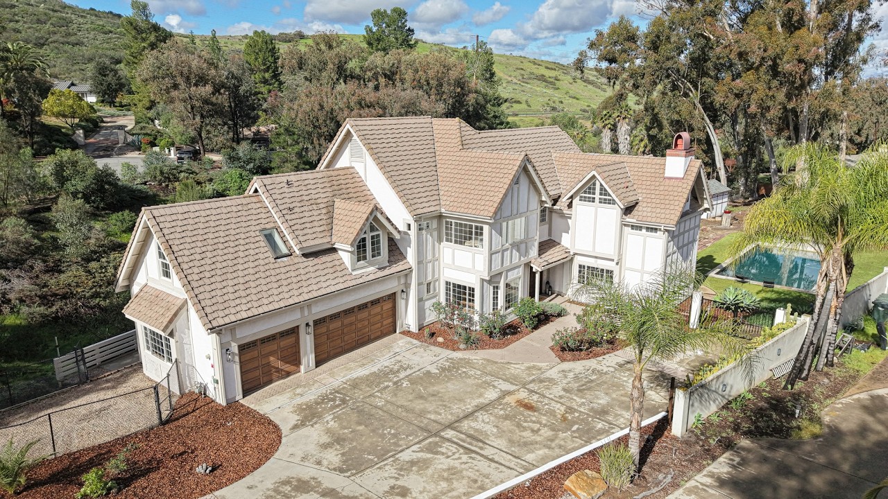 13746 Paseo Bonita, Poway, California