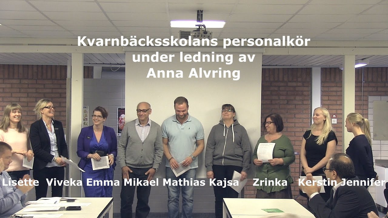 2014-11-26 Kvarnbäcksskolans personalkör sjunger 