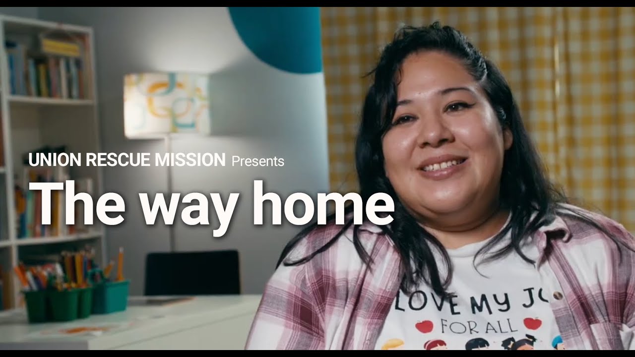 Путь домой: история Дженнифер от бездомности к надежде.