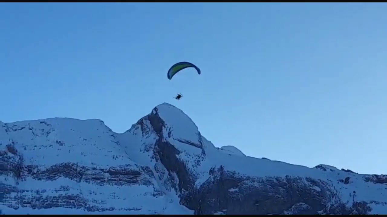 Mi Paramotor Candanchu 5 marzo 2023  [~Robert~]
