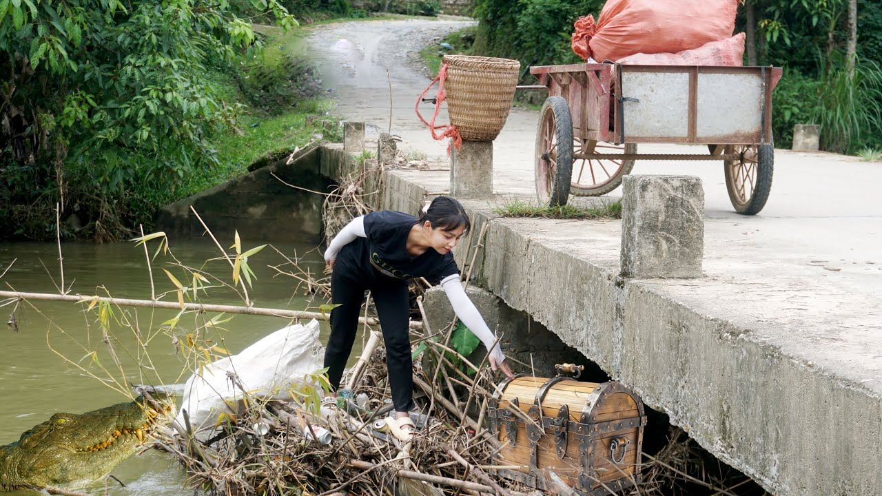 REWIND TIMELAPSE - Poor girl found many treasures and valuable objects after historic flash flood 😲😲