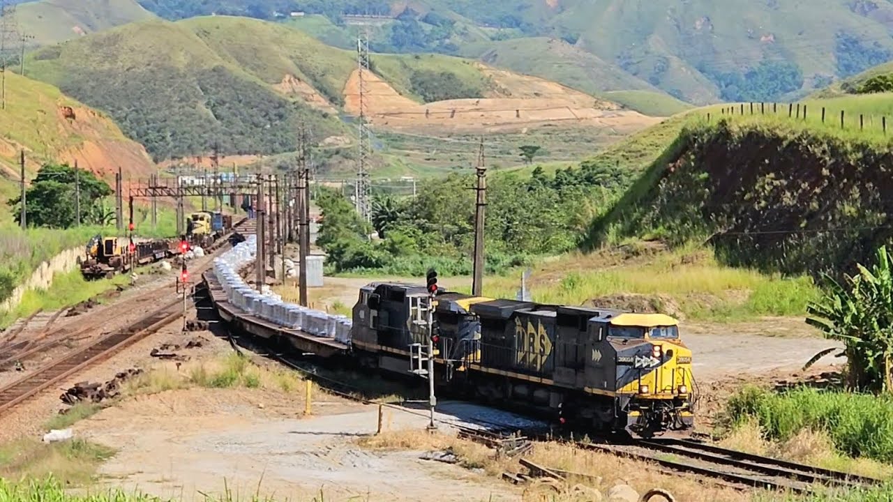 MRS - Trem prefixo KVR saindo do km64, seguindo para o Arará  