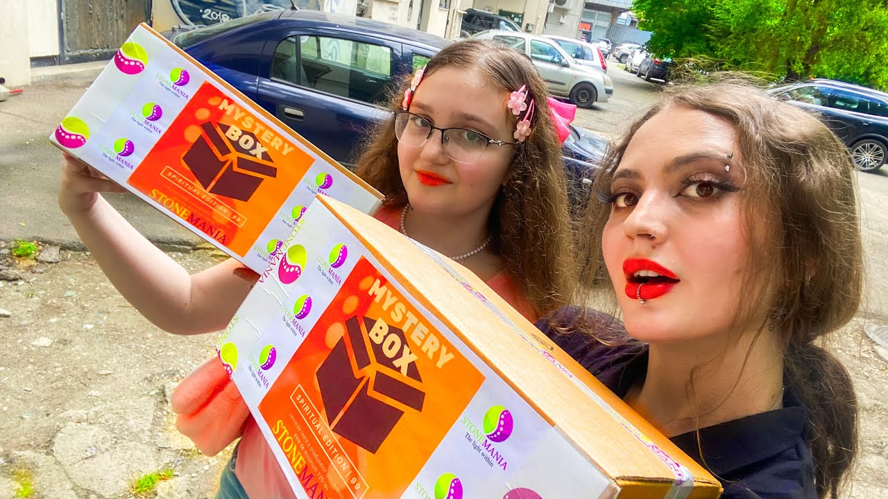 Mystery Box Cadou de la StoneMania - Ziua Copiilor cu BettyL Club!
