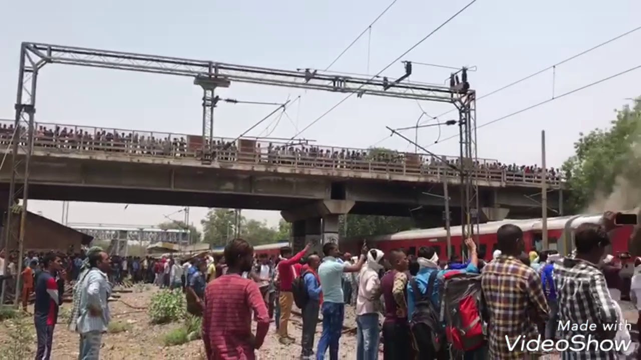 Fire in train||AC coach||in gwalior station