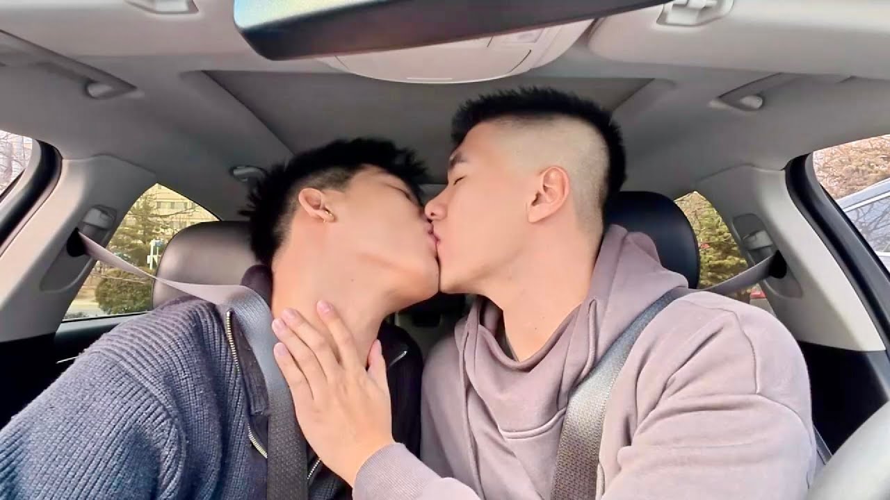 跟男友一起逛街買花丨被弄哭後親親❤️丨🌈夫夫星星與辰辰 Cute Gay Couple [ENG SUB]