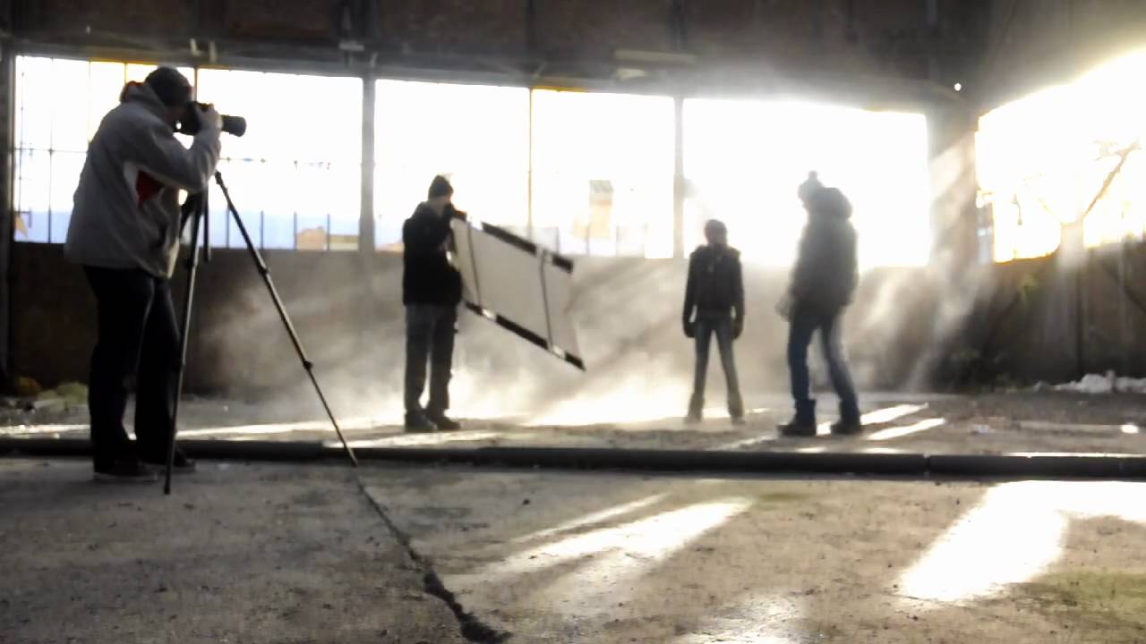 LIME003 - Tom shoots teens on location