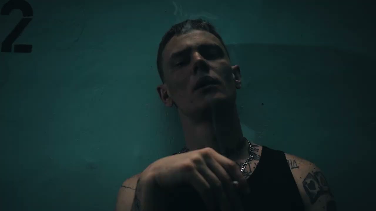 RASZ - Korona ze szkła