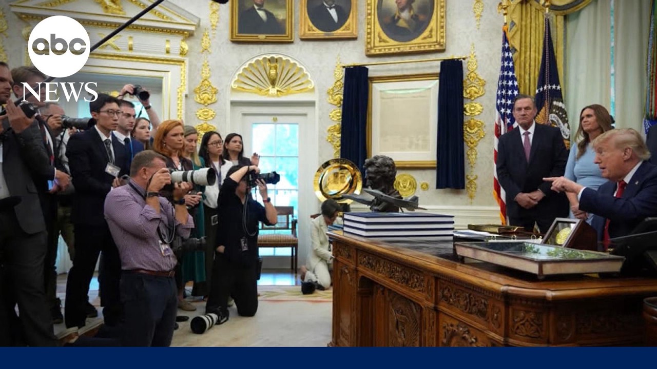 Trump announces plans&nbsp;to ban three&nbsp;major news outlets