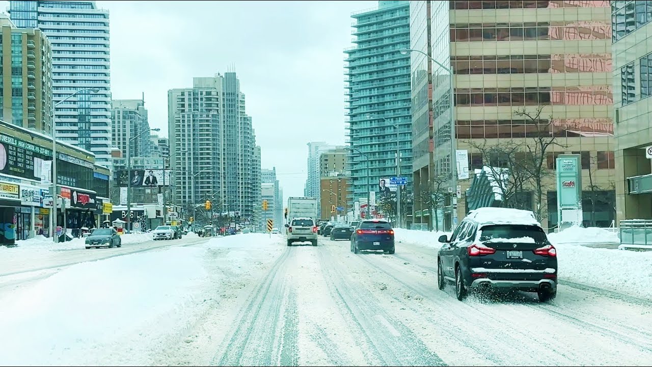 Driving to Toronto after Heavy Overnight Snowfall from Richmond Hill to North York