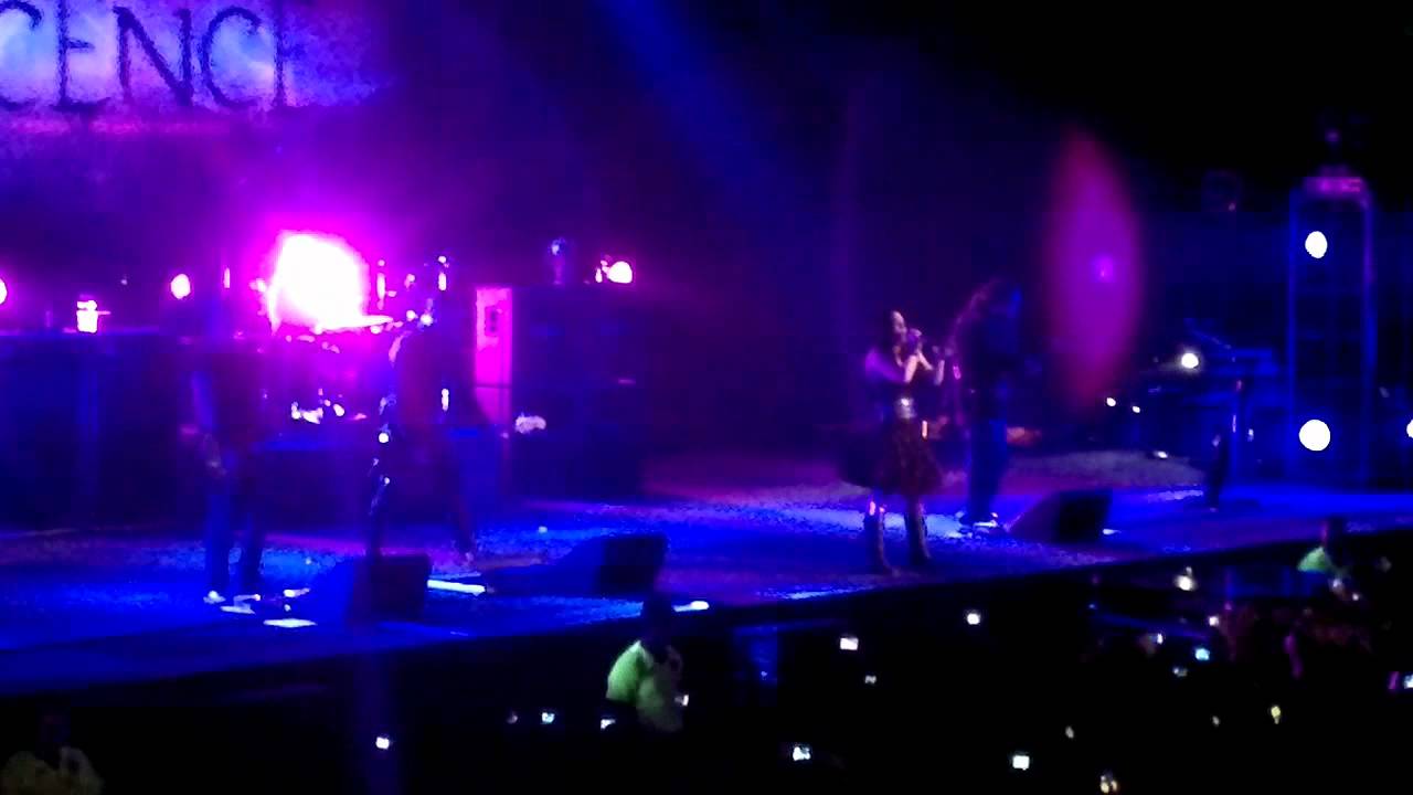 Evanescence - Sick (Arena Monterrey 26/01/2012)