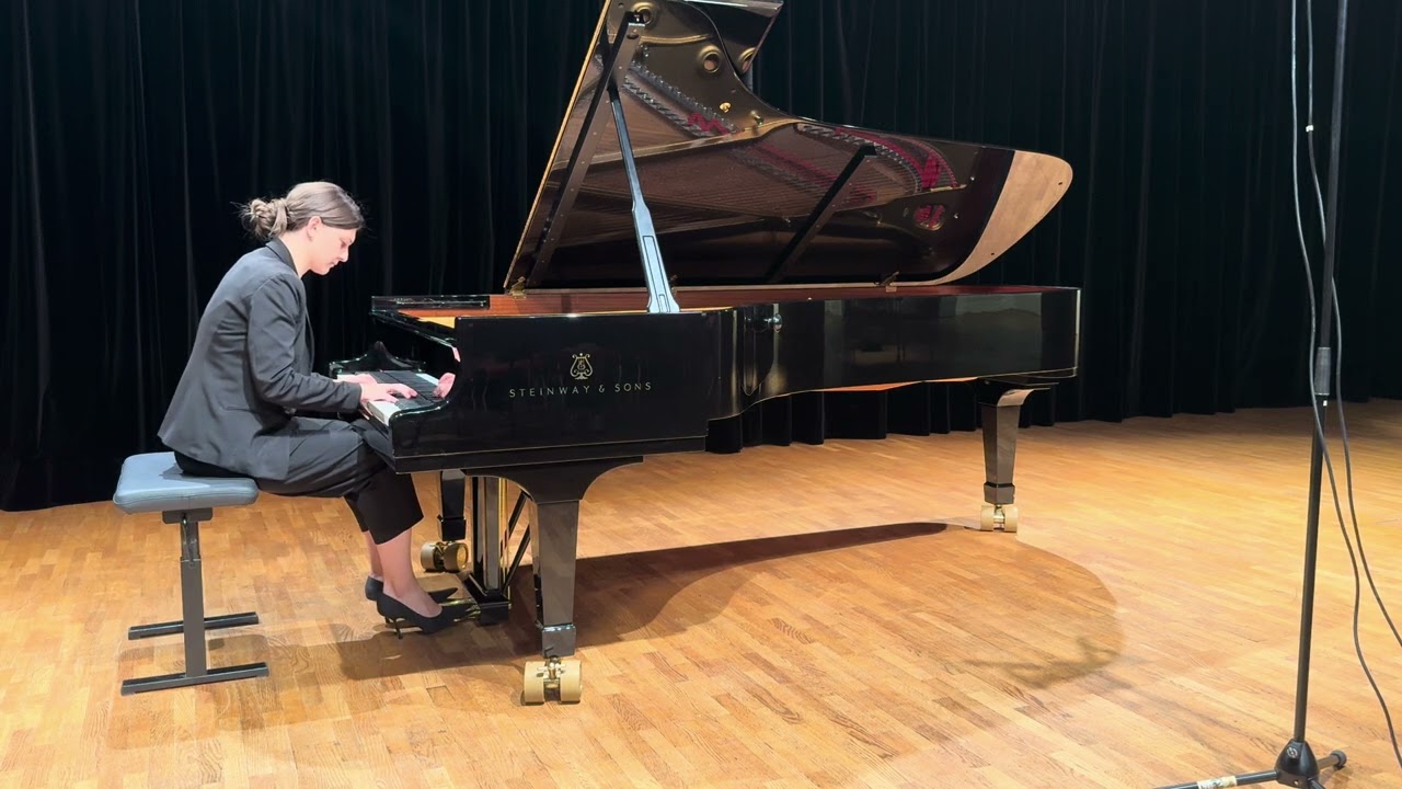 F. Chopin/ Etude no.10, op.25. Piano- Ekaterina Karpova. 