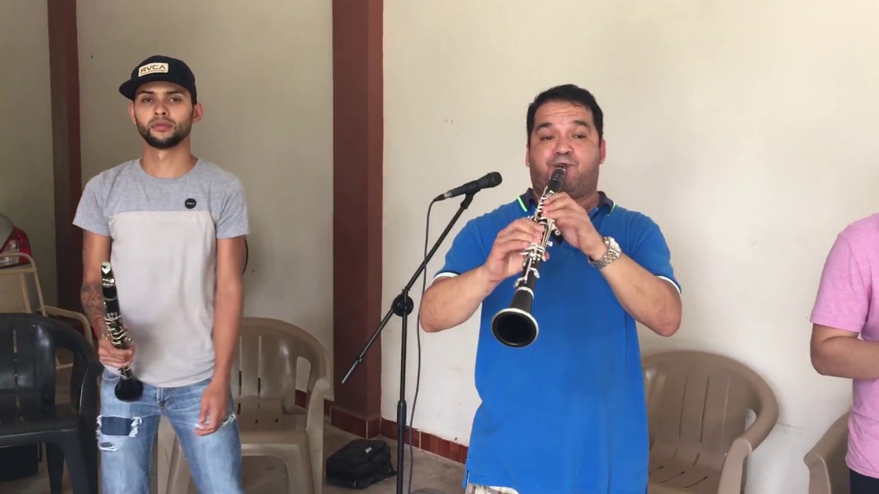 El Duende Negro (Banda Los Montoya) #Eeesoosi!