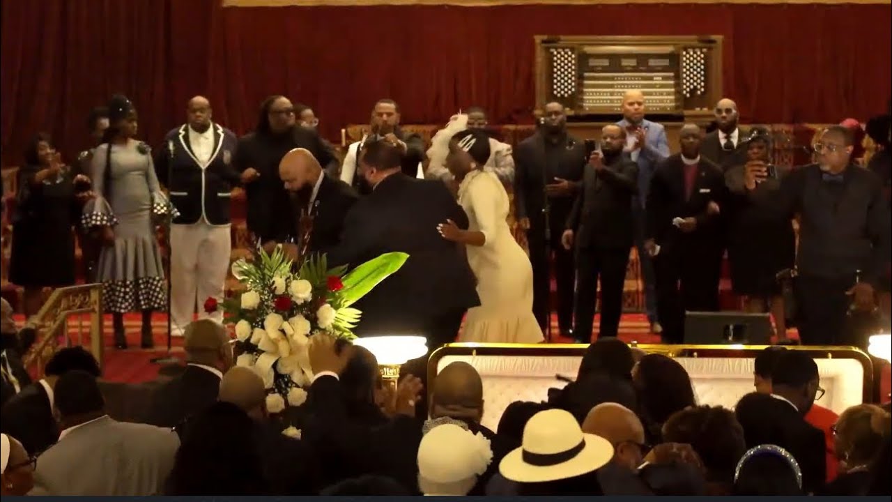 Bishop Hezekiah Walker Praise Break at Bishop Kervy Brown Homegoing Service