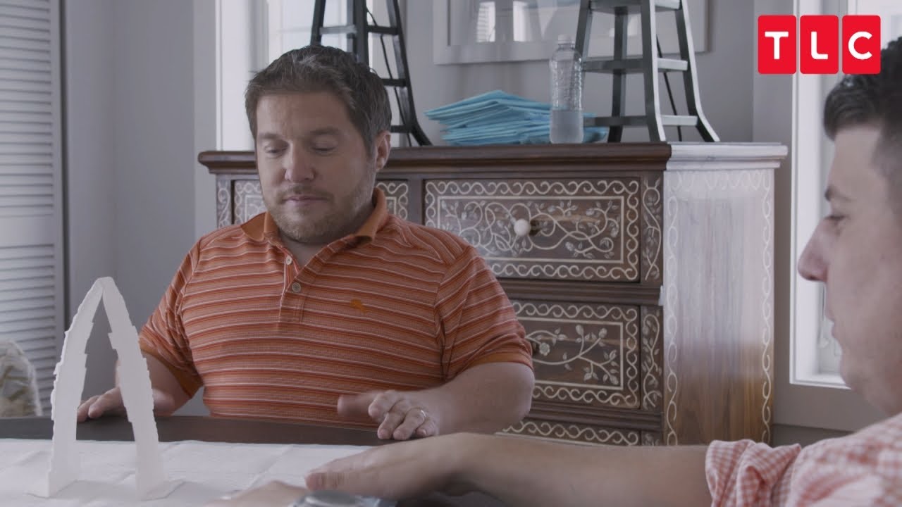 Bill Klein And His Brother Are Revolutionizing The Doggie Pee Pad! | The Little Couple