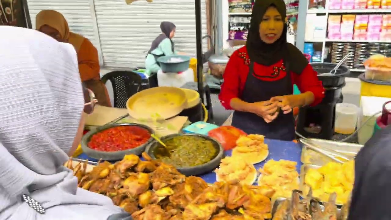 Vlog 195 Muslim Street Market in Kuala Lumpur 