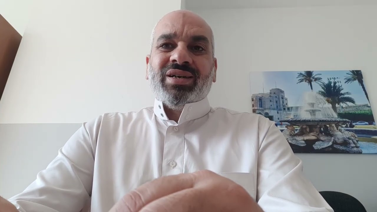 موت أمه وجده - صلى الله عليه وسلم.