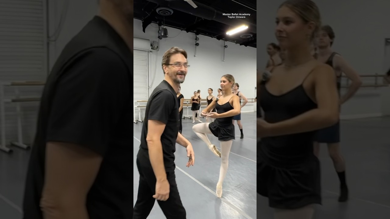 The most INSANE balance👏😮 #ballet #ballerina #dance #dancer #balance #balletclass #dancerlife