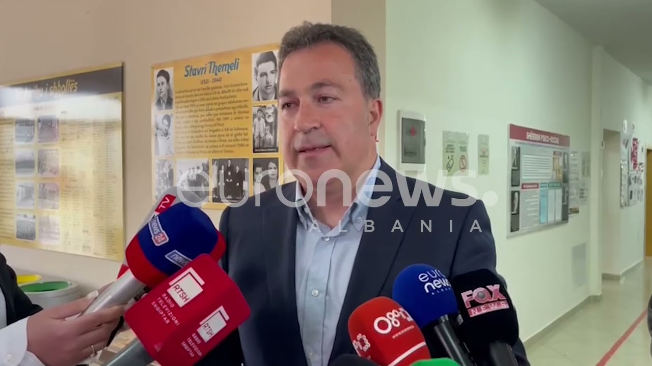Voton Niko Peleshi, komenton incidentin në Maliq e Kolonjë