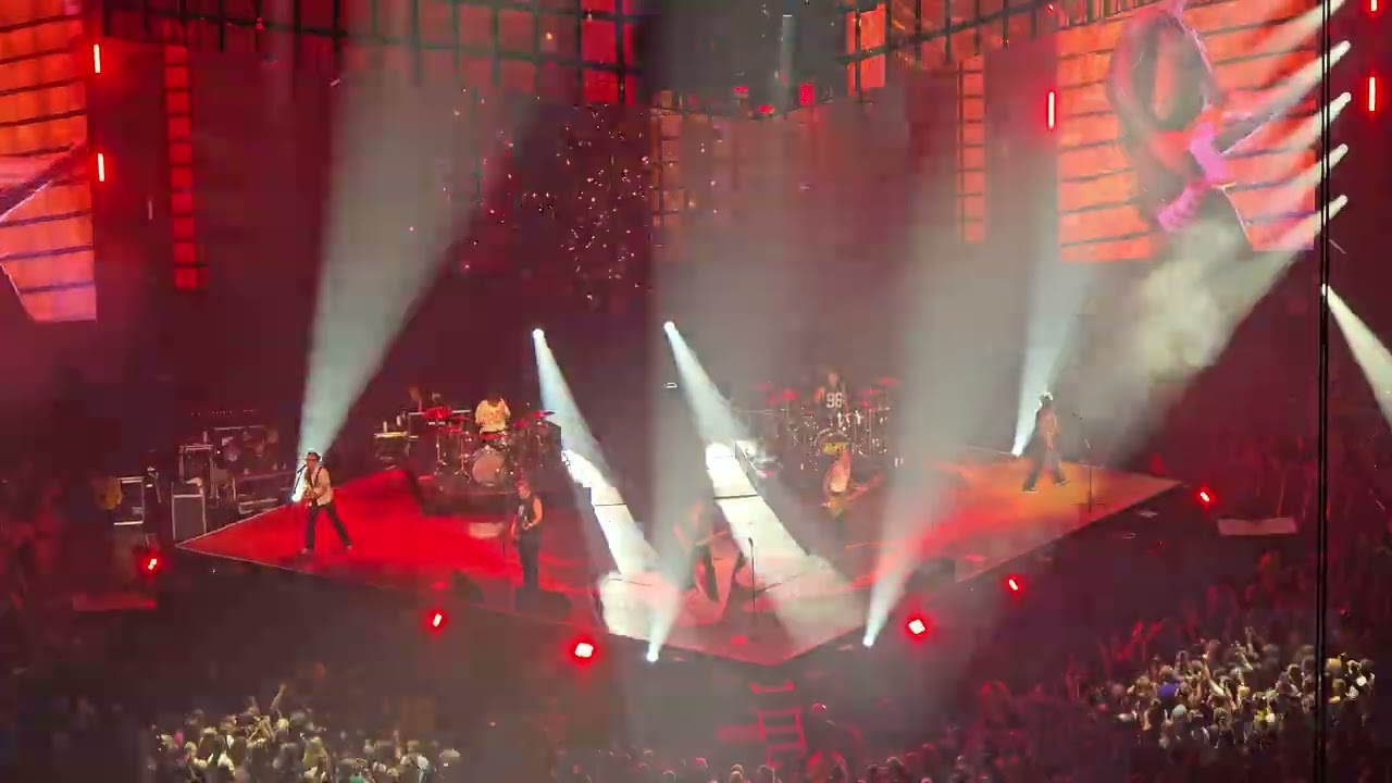 Busted & McFly - What Happened To Your Band (Busted VS McFly, Live @ The O2 Arena,London | 20/09/25)
