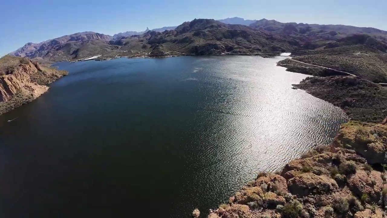 Cruising Canyon Lake
