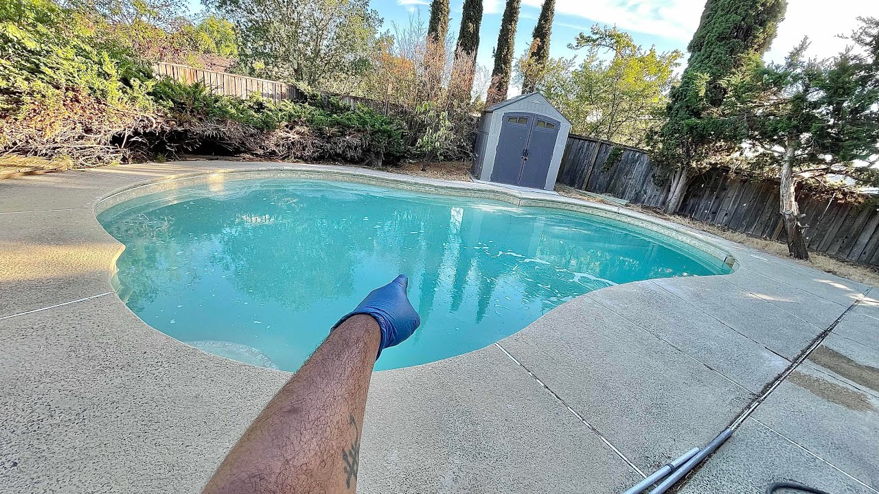 30,000-Gallon Pool FIXED from Green to Blue!