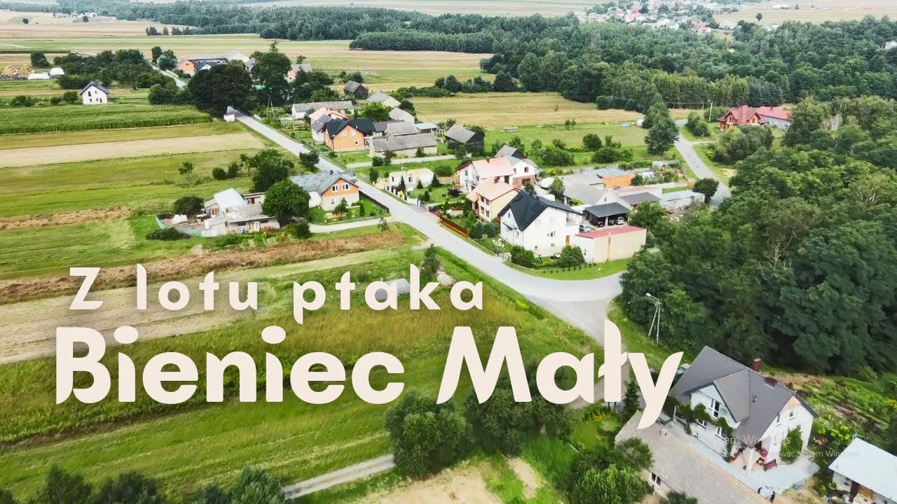 BIENIEC MAŁY z lotu ptaka  / wojew&oacute;dztwo ł&oacute;dzkie | WEEKEND JANUSZA