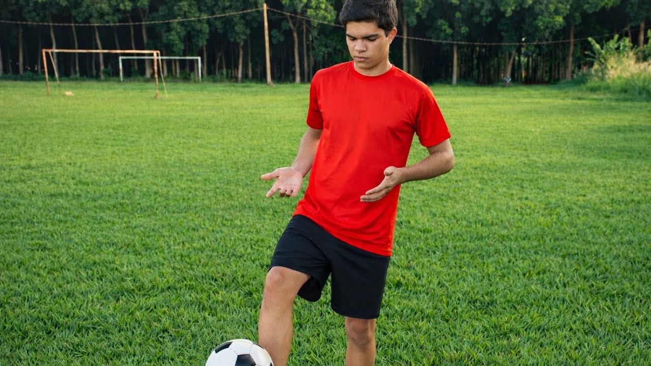 Testando quem é o melhor cobrador de pênalti, me surpreendi... 