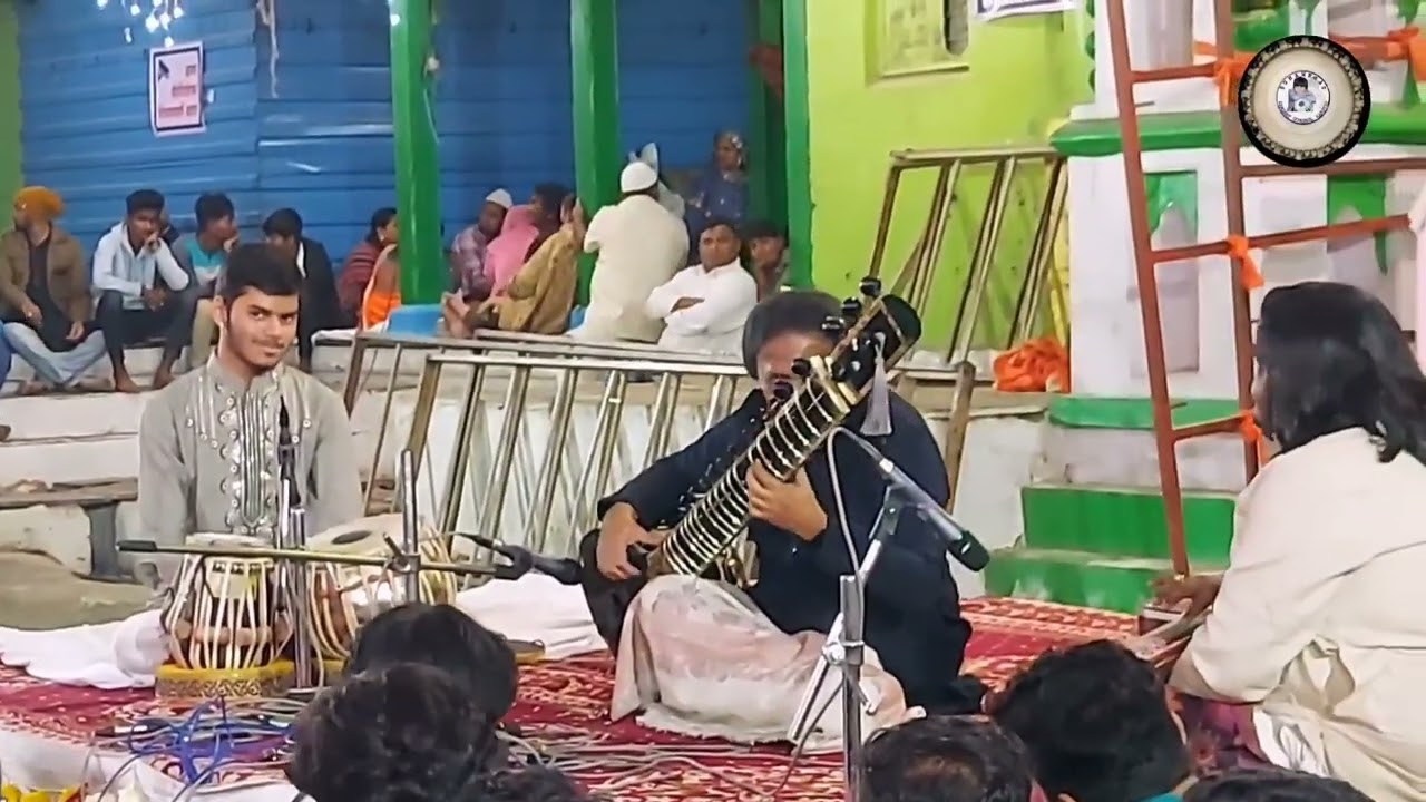 Ustad Shahid Parvezji & Soham Gorane on Ustad Abdul Karim Kha's Darga at Miraj Mahostav Seva Part-1