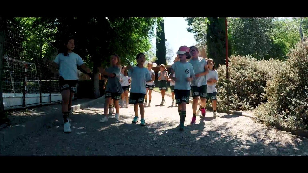 LAYOS CAMP BAILA!