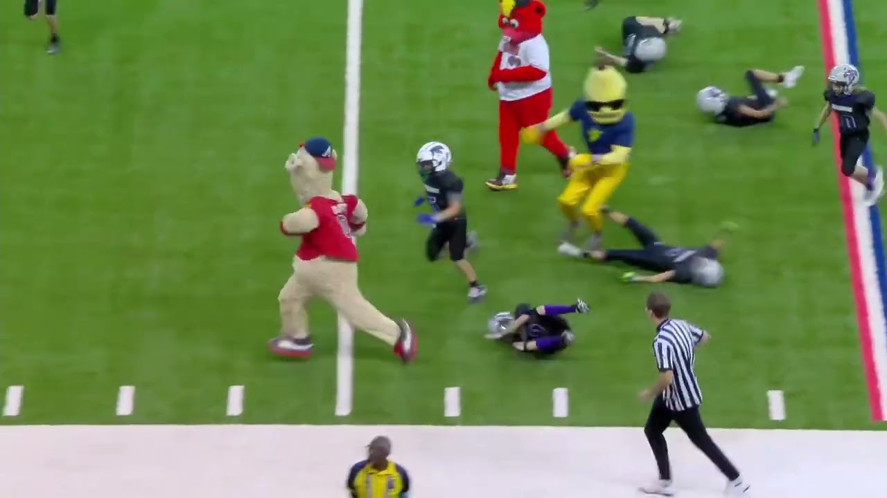 MASCOT VS. PEEWEES🔥