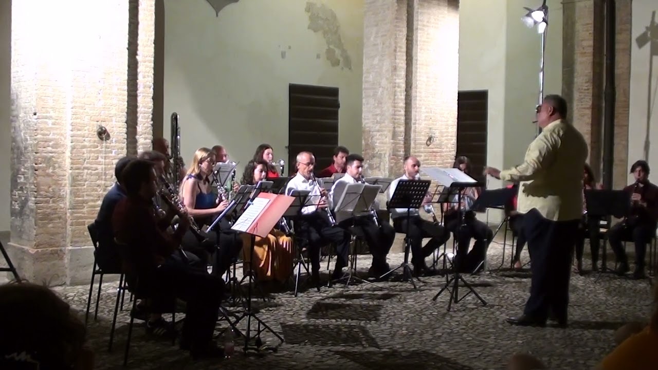 VERDI - Preludio da La Traviata (arr. G.Six) - Italian Clarinet Consort - Piero Vincenti direttore