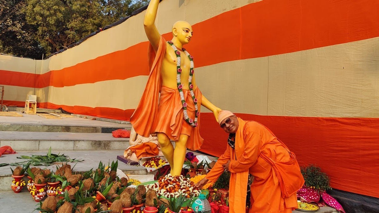 ভবার স্টল বাগবাজার গৌড়ীয় মঠ, শ্রীশ্রী চৈতন্যদেবের জন্মোৎসব ও মেলায় '২৬/Bhabapagla Book Stall '26📔🪔