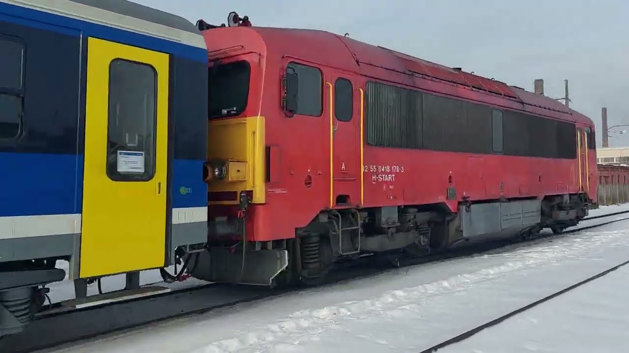 BDdf 102 (418 178-al) indul Kispestről S21 2944-el, vegyes szerelvénnyel és turbó csiripeléssel