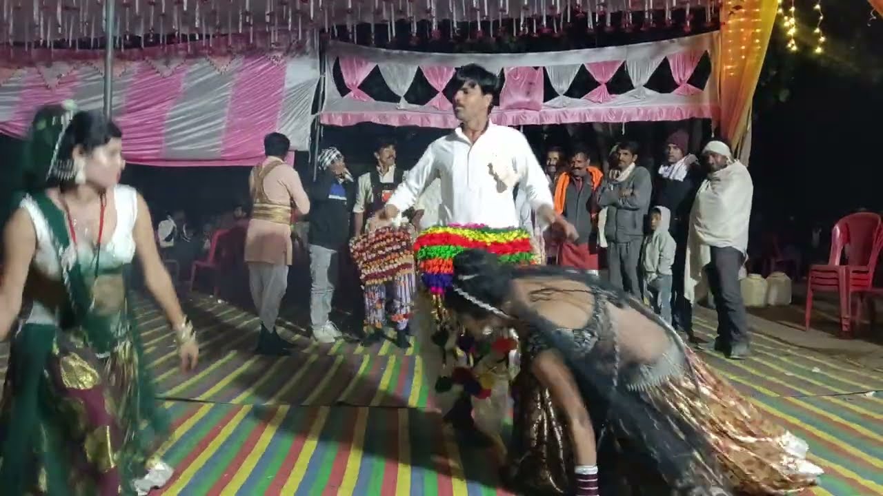न्यू धमाकेदार बुंदेली राई शॉर्ट वीडियो,  डांस देखकर आपको मजा आ जायेगा 🤔🤔 new bundeli rai dance.