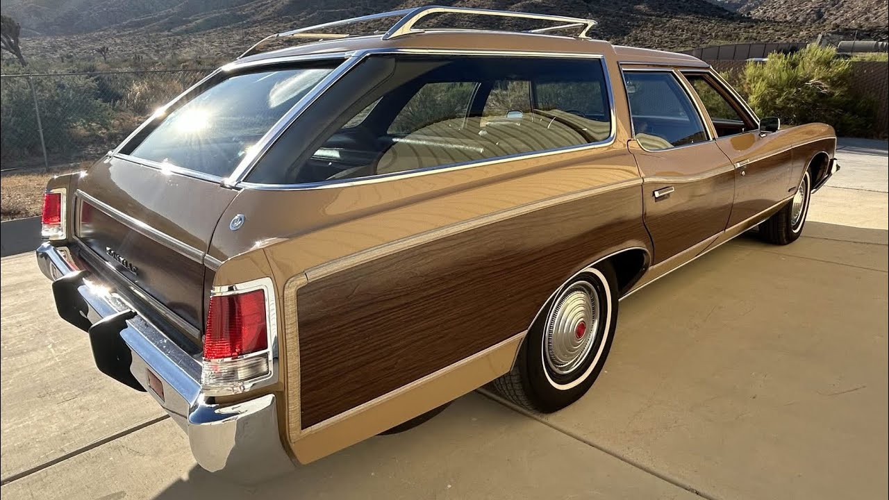 1972 Pontiac Grand Safari 455 V8: Clammy, Clammy, Clamshell!