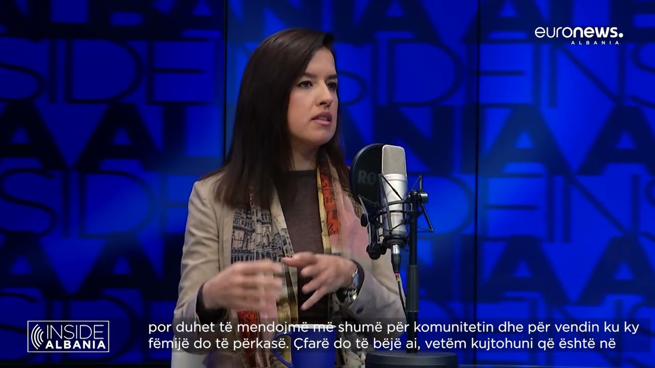 Edukatorja Eva Cota:Fëmijët nuk po mësojnë shqip–Po e zëvendësojmë me telefonin.|Smartphones Are...