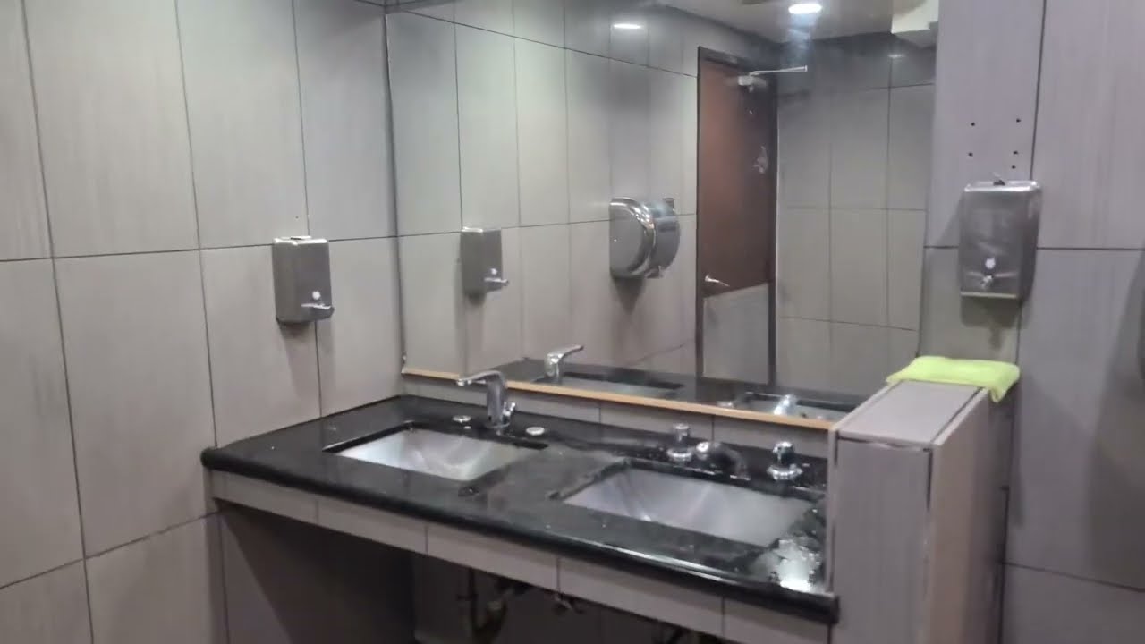2018 Excel Dryer XleratorEco & 2013 Excel Dryer Xlerator | Slauson Super Mall | Los Angeles, CA
