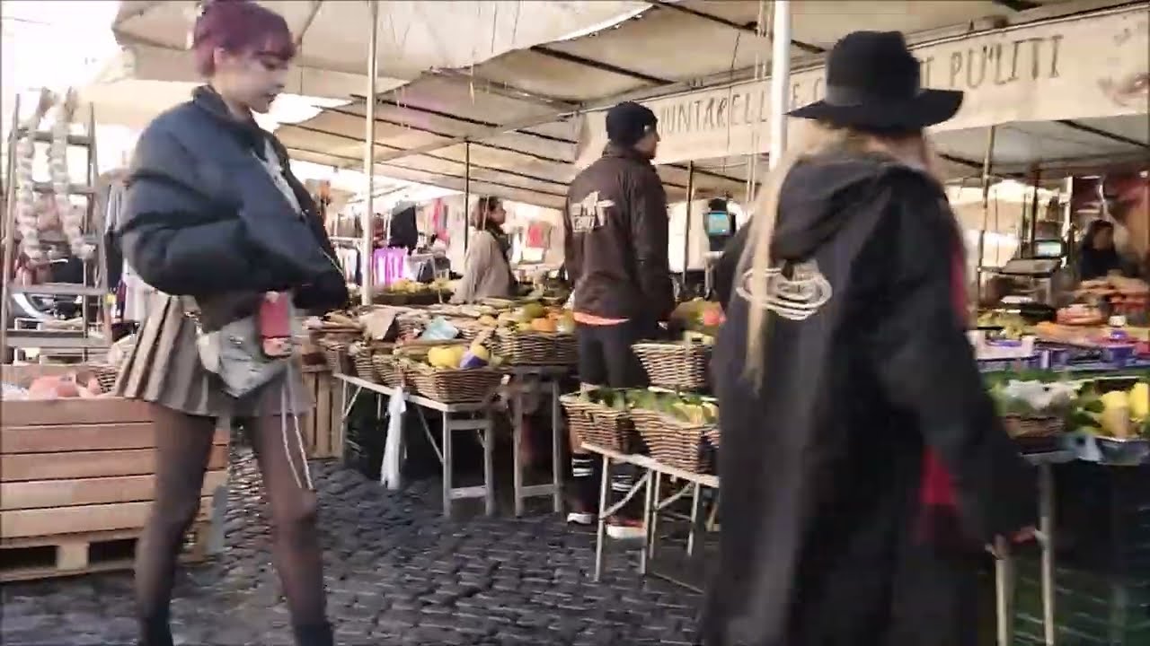 ROMA | Campo De' Fiori col mercato