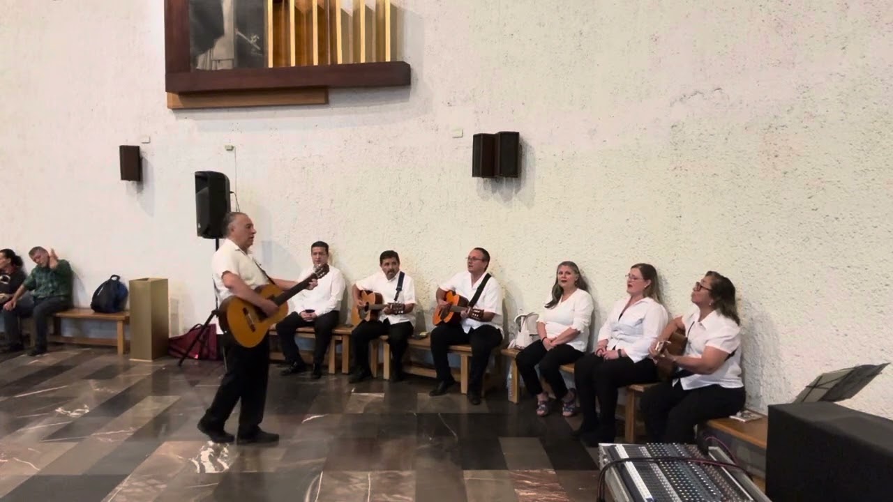 Entre tus Manos