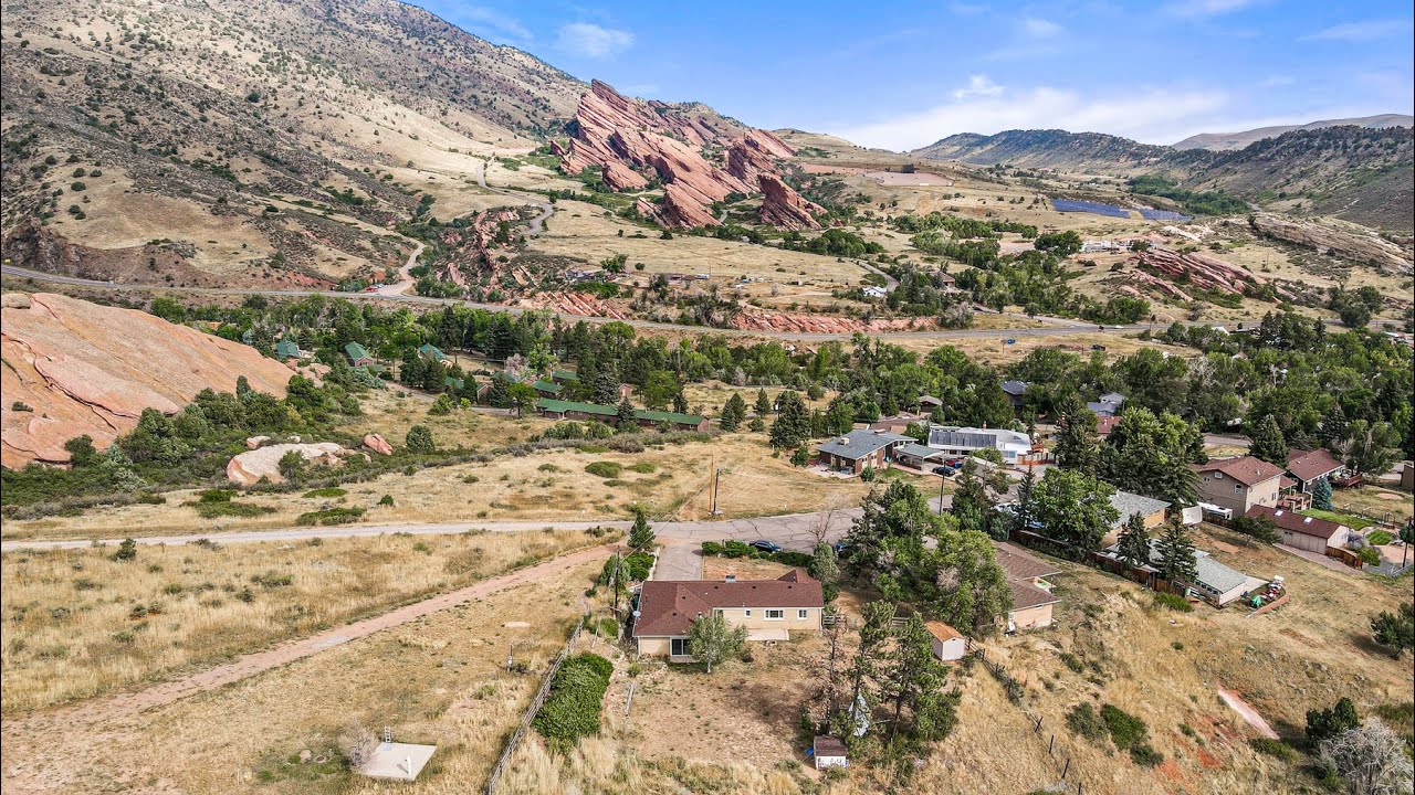 RARE FIND! Jaw dropping views of Red Rocks Amphitheater