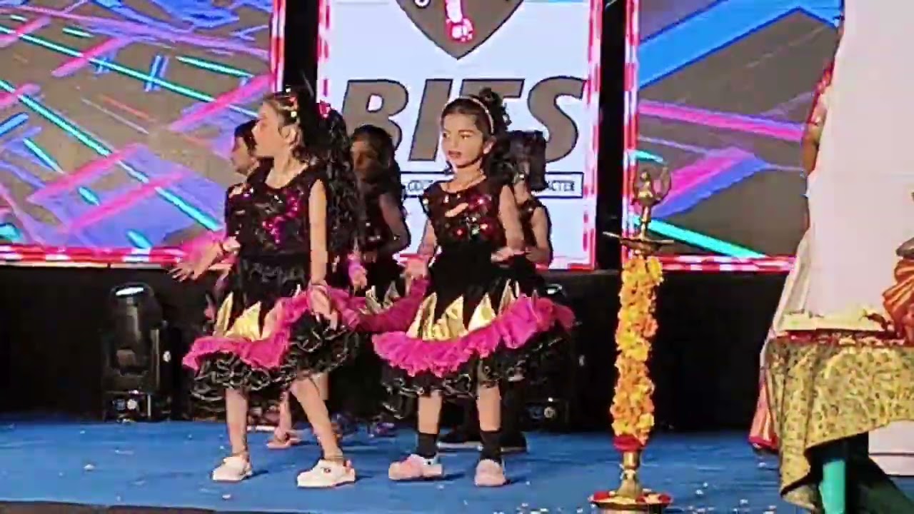 Kurchi Madatha Petti Dance 💃 My Baby Performance | School Annual Day ❤️