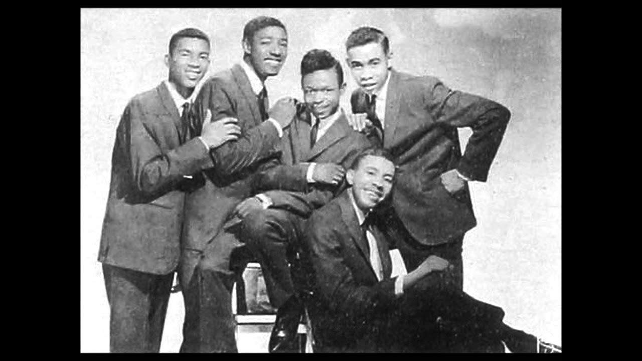 SHELLS - SHE WASN'T MEANT FOR ME - ROULETTE 4156 - 1959