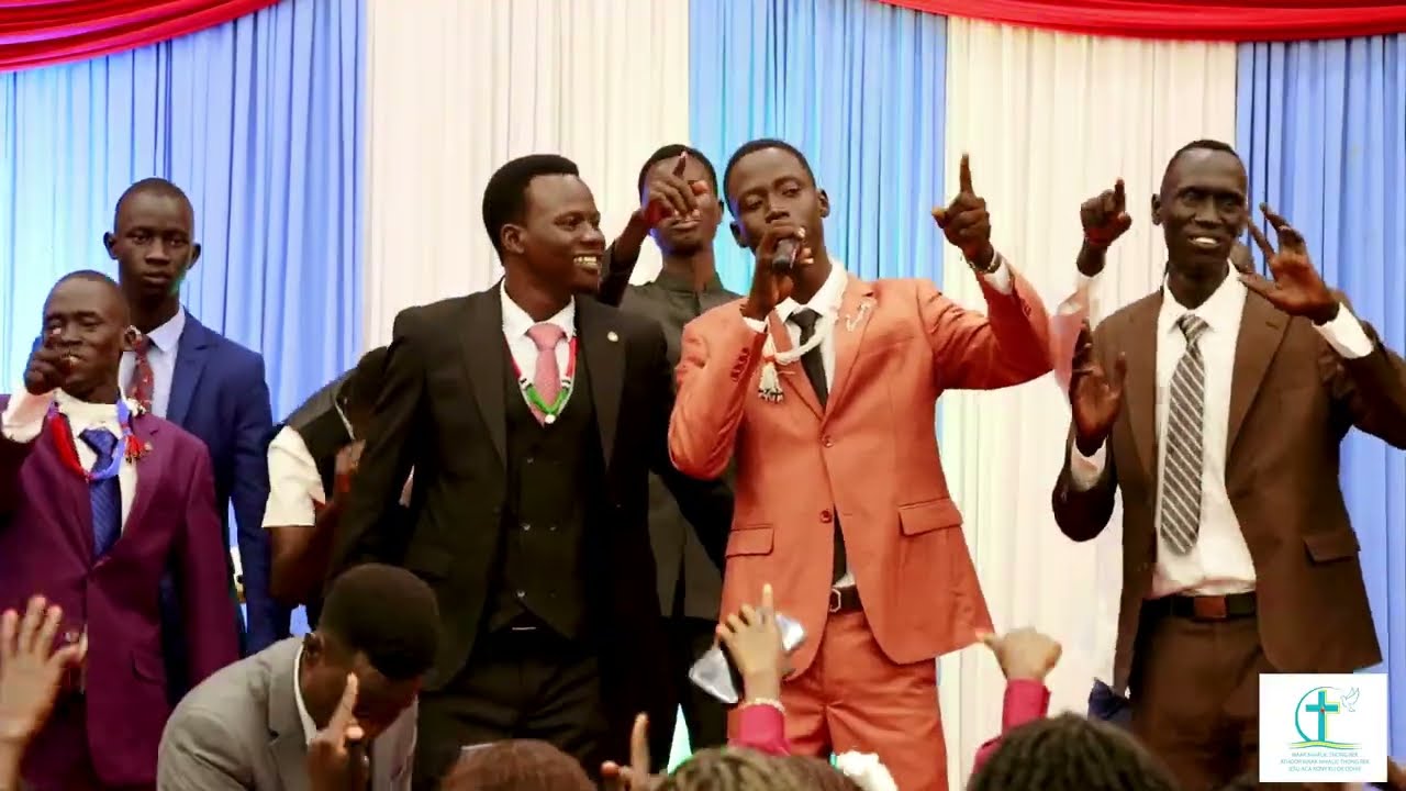 WAAK NHIALIC THONG REK | Deng Awan Performance At Nairobi Live Concert.